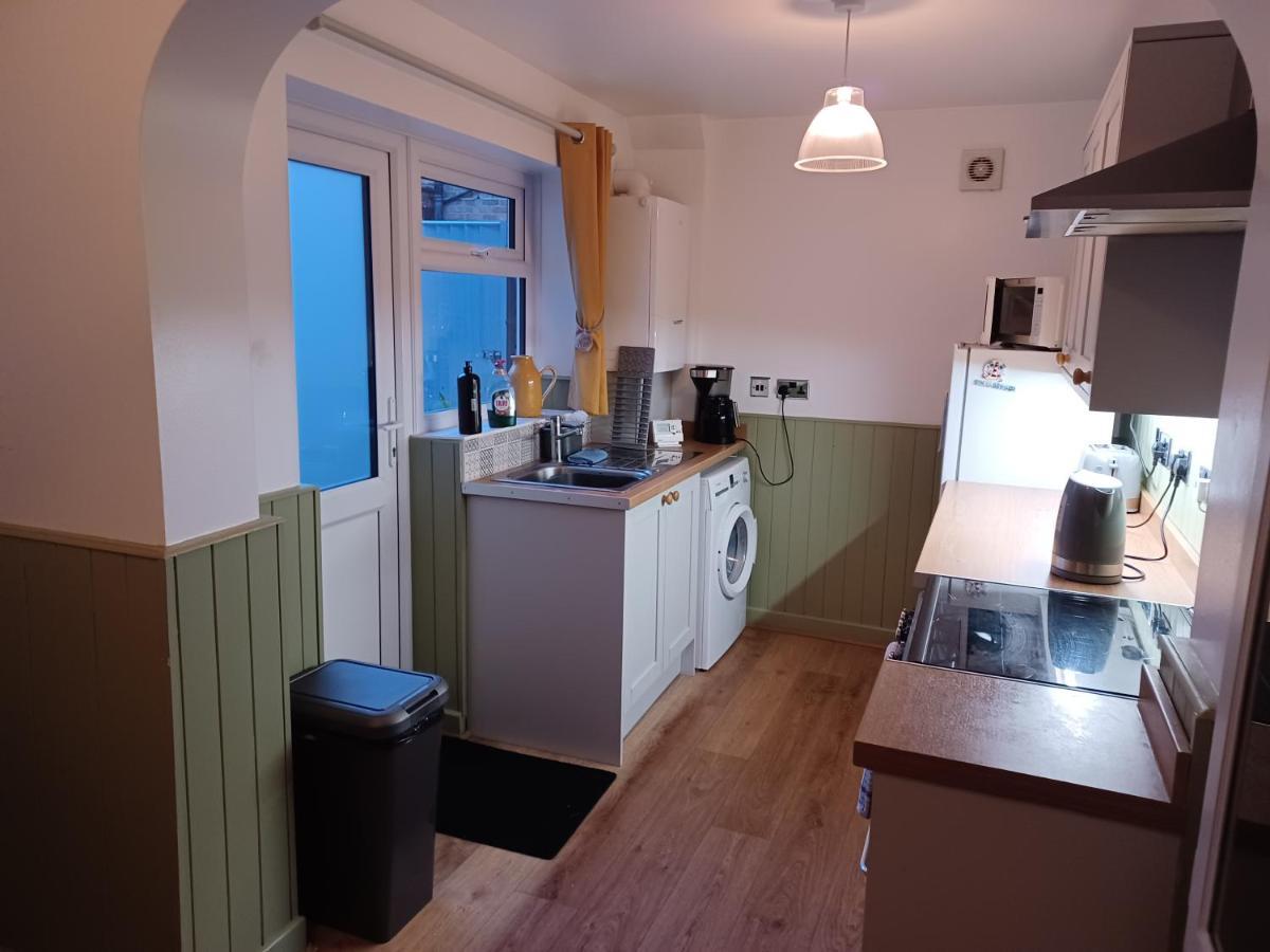 52 Trafalgar Road Скарборо Экстерьер фото